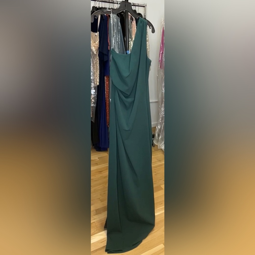 SACHIN & BABI EMERALD GREEN CECE ONE SHOULDER DRESS GOWN SZ 20W - Picture 3 of 5